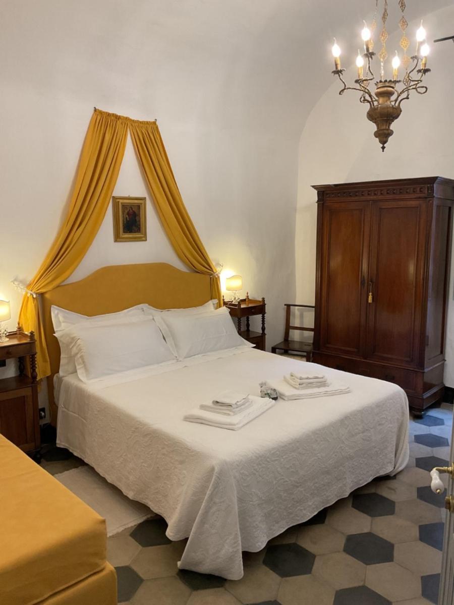 Bed & Breakfast Scia Dina Toirano Ngoại thất bức ảnh